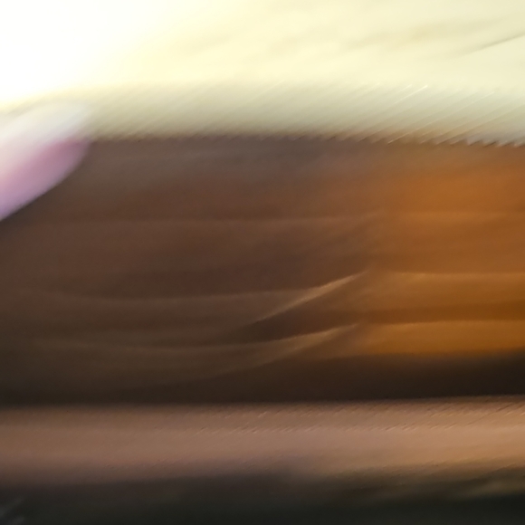 Gucci Beige Monogram Wallet - Picture 10 of 11